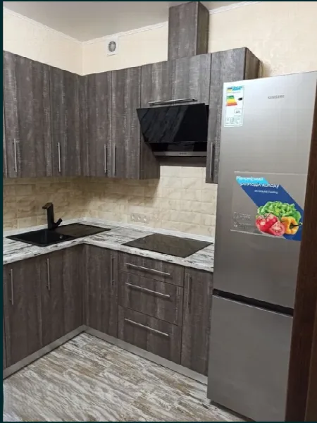 1-комнатная квартира, 36 м², Золотые столбы, Слободка