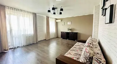 3-комнатная квартира, 90 м², Черемушки