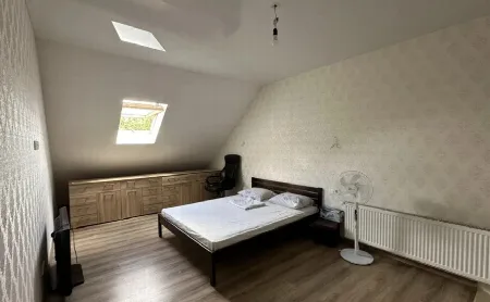 1-кімнатна квартира, 50 м², Ленпосьолок