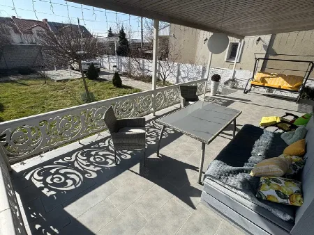 5-кімнатний будинок, 262 м², Таїрова