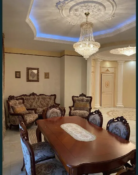 3-комнатная квартира, 134 м², Аркадийский дворец, Аркадия