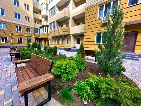 2-комнатная квартира, 80 м², Солнечный-4, Фонтан