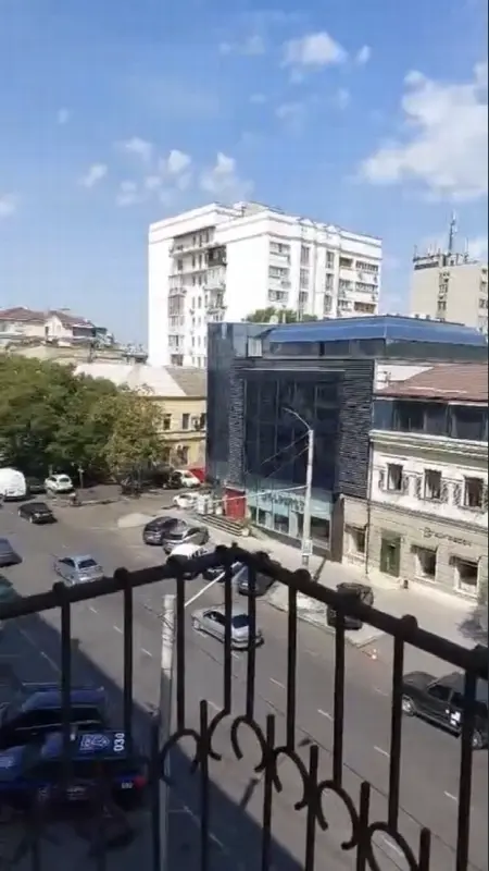 2-комнатная квартира, 81 м², Центр