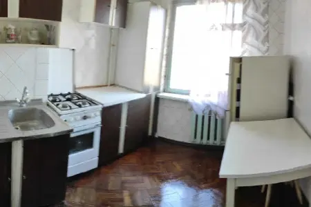 2-комнатная квартира, 49 м², Таирова