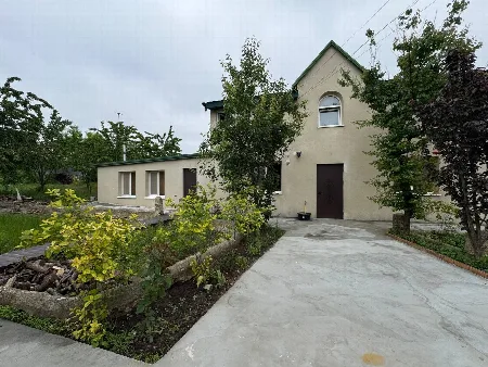 3-кімнатний будинок, 281 м², Дальник