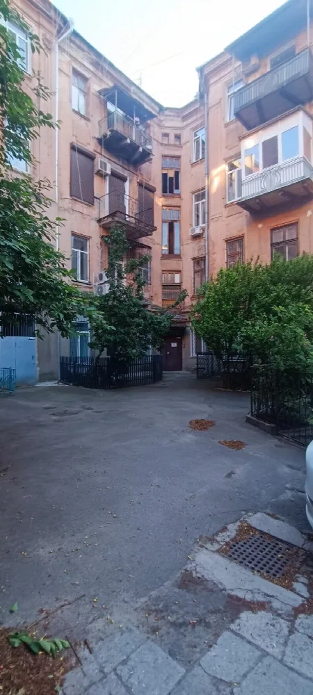 2-кімнатна квартира, 55 м², Центр