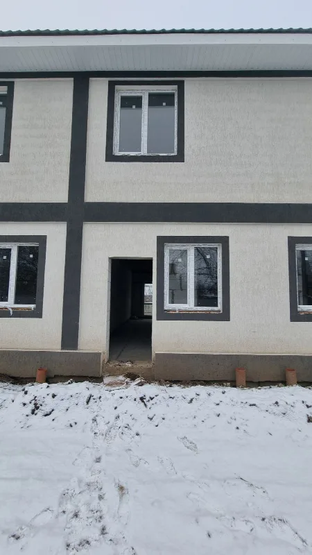 4-кімнатний будинок, 72 м², Ленпосьолок