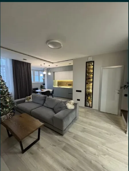 5-комнатная квартира, 123 м², Дмитриевский, Таирова