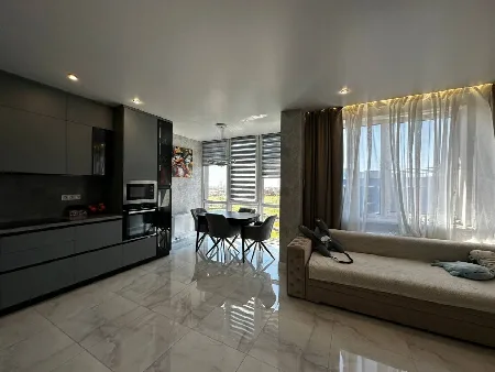 2-комнатная квартира, 76 м², Маршал Сити, Лиманка