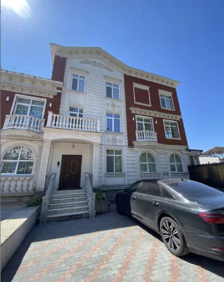 3-кімнатна квартира, 126 м², Фонтан