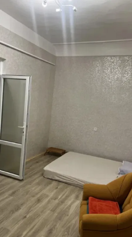 2-комнатная квартира, 60 м², Центр