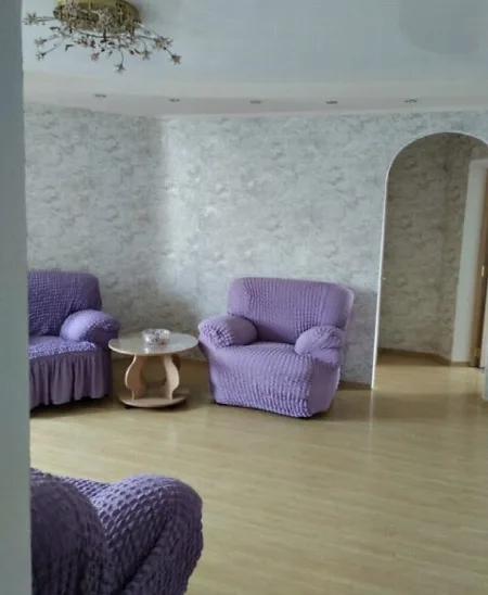 3-комнатная квартира, 71 м², Таирова