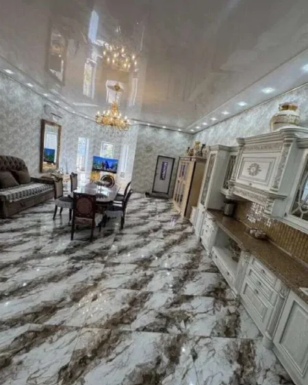 4-кімнатний будинок, 250 м², Чубаївка