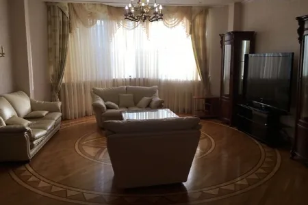 5-комнатная квартира, 179 м², Климовские дома, Шевченко-Французский