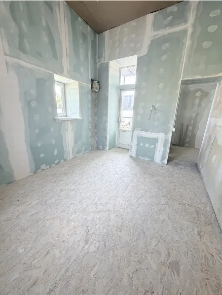 5-кімнатна квартира, 120 м², Молдаванка