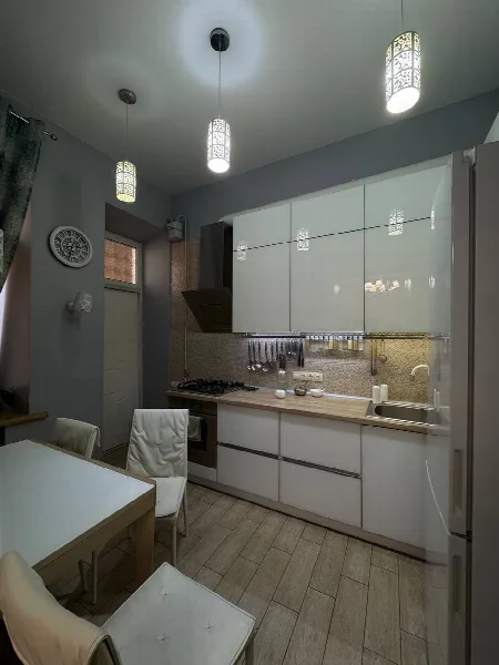 1-комнатная квартира, 30 м², Центр