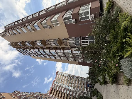 2-кімнатна квартира, 66 м², Нова Європа, Іллічанка