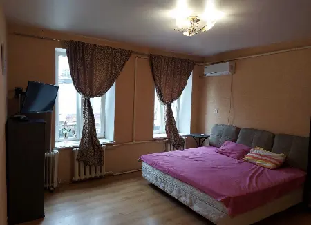2-кімнатна квартира, 43 м², Центр