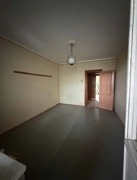 3-кімнатна квартира, 64 м², Таїрова