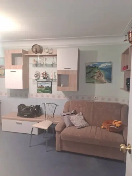 3-кімнатна квартира, 64 м², Теплодар