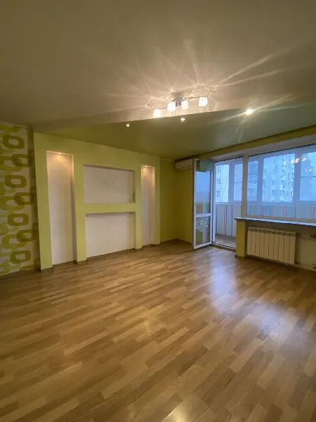 4-кімнатна квартира, 145 м², Черемушки