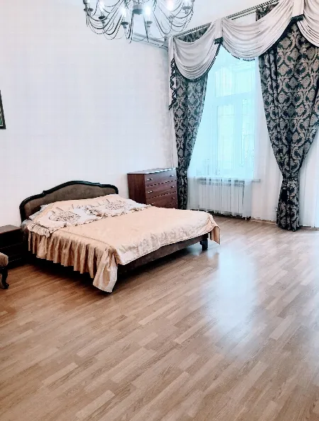 1-кімнатна квартира, 60 м², Центр