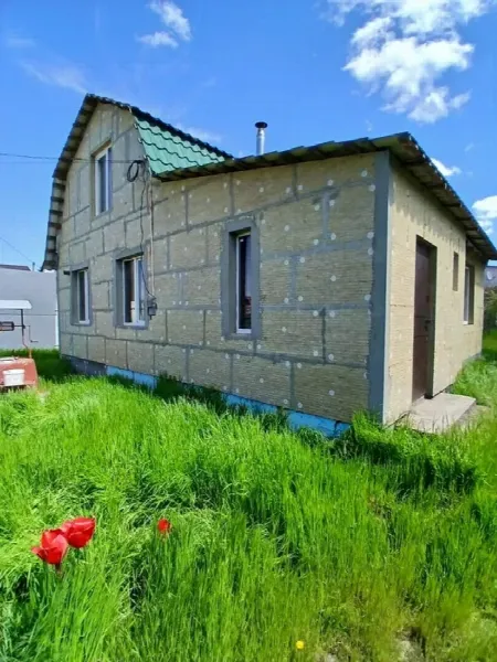 4-кімнатний будинок, 58 м², Молодіжне
