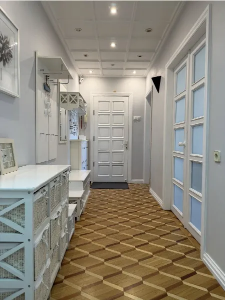 3-кімнатна квартира, 68 м², Таїрова