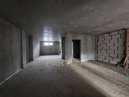 Комерційна, 96 м², Будинок на Щорса, Черемушки