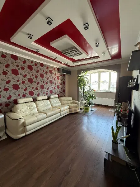 3-кімнатна квартира, 97 м², Черемушки