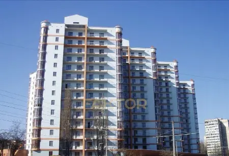 2-комнатная квартира, 82 м², 7 Самураев, Молдаванка