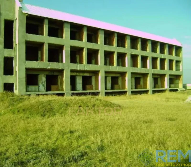 Гостиница/отель 2 050 м², этаж 1/3, ул. Полевая, Грибовка