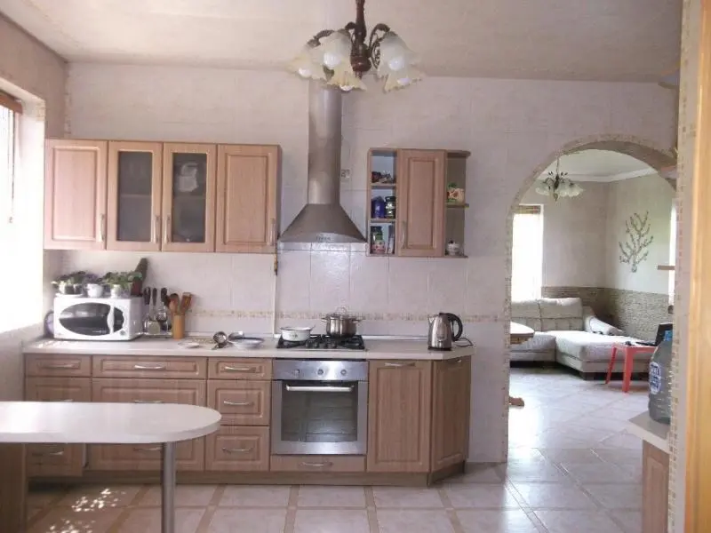 Будинок 415 м², ділянка 9 сот., вул. Таїровська, Совіньйон
