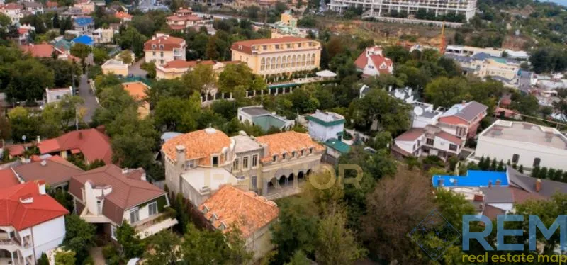 Гостиница/отель 1 300 м², этаж 1/3, ул. Каманина, Фонтан