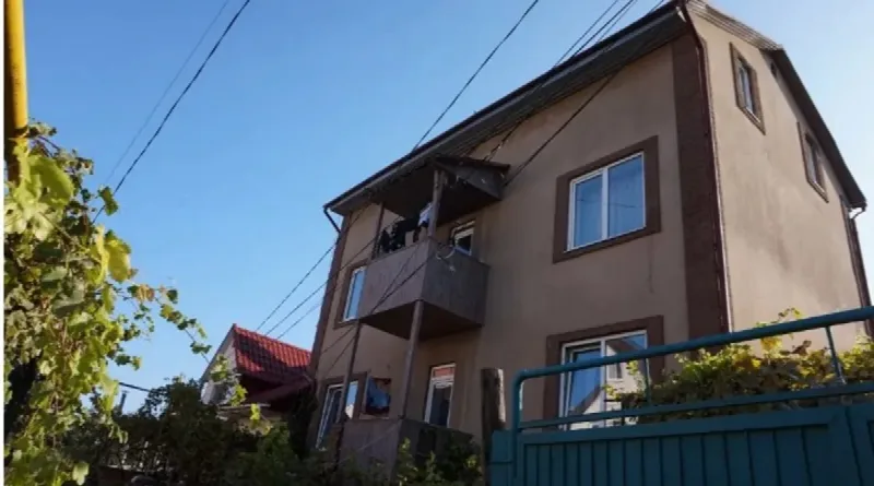 Комерційна, 280 м², Фонтан