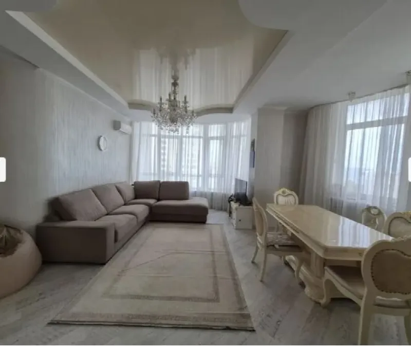 3-кімнатна квартира, 118 м², Шевченко-Французький