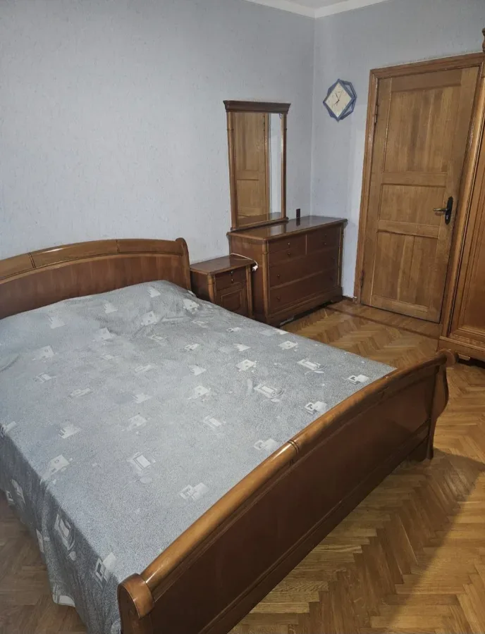 3-комнатная квартира, 65 м², Черемушки
