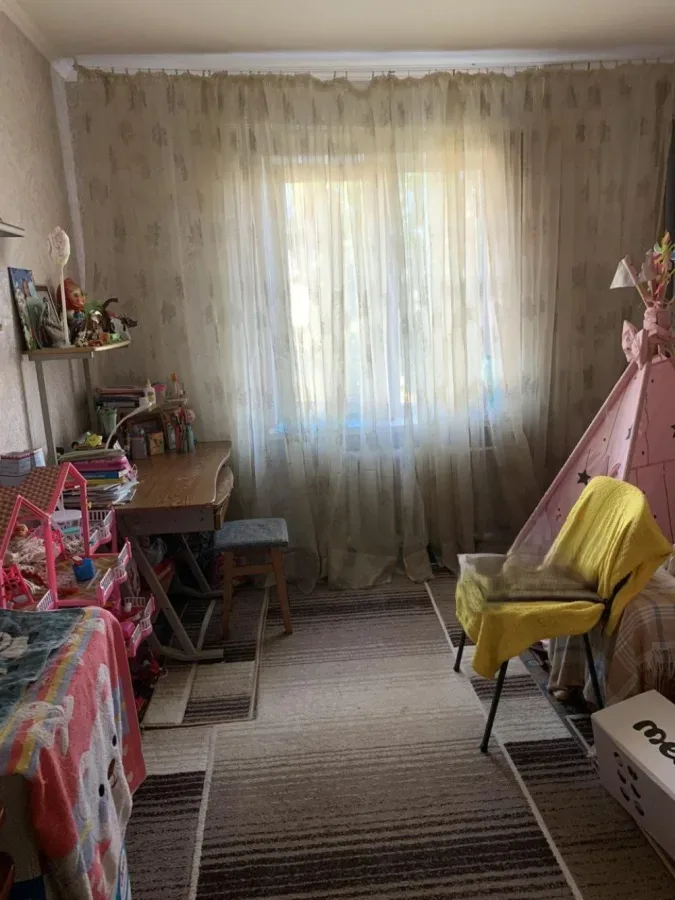 2-кімнатна квартира, 52 м², Таїрова