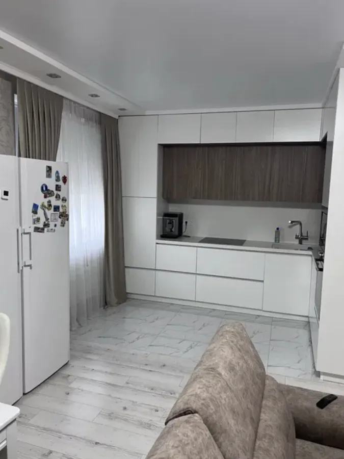 3-кімнатна квартира, 104 м², 46 Перлина, Таїрова