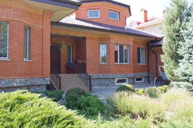 5-кімнатний будинок, 380 м², Таїрова