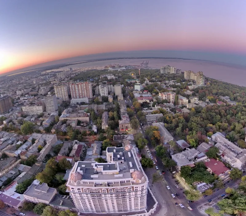 3-комнатная квартира, 65 м², Центр