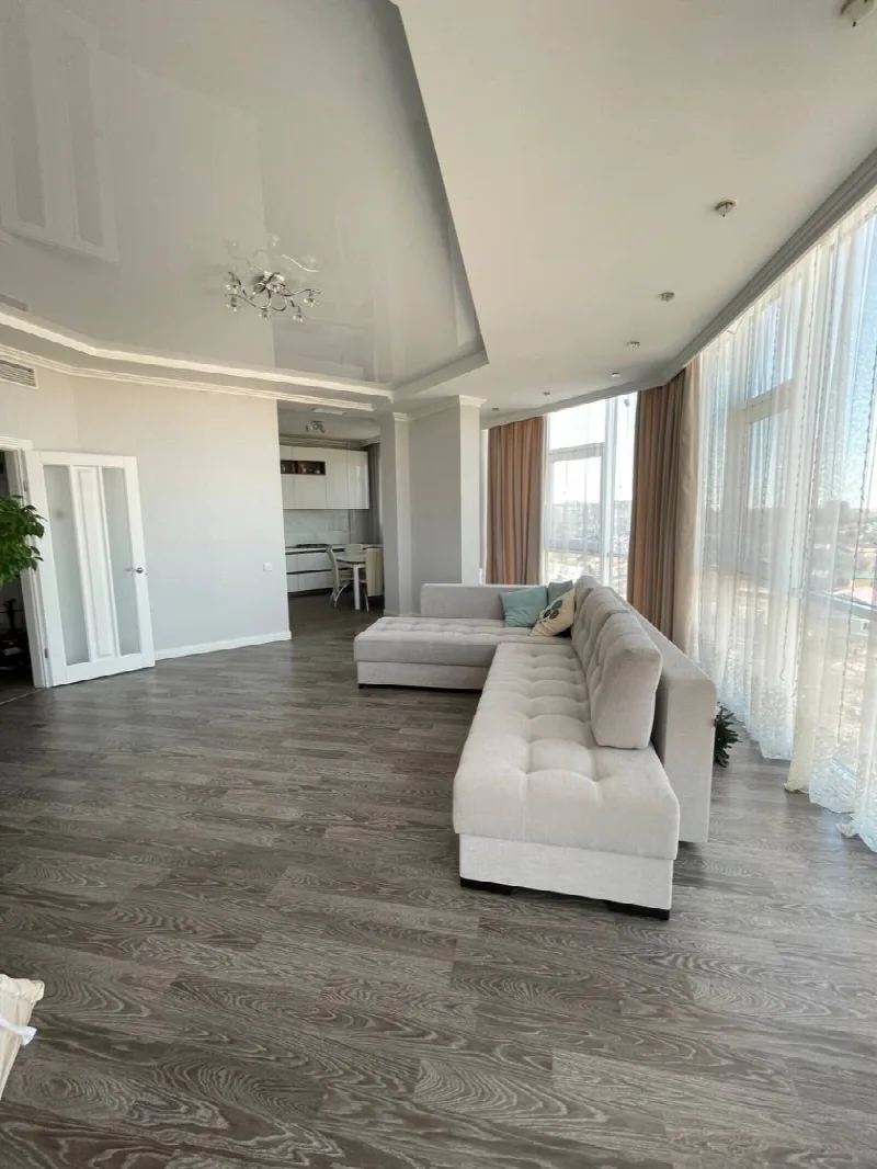 2-кімнатна квартира, 73 м², 12 Перлина, Черемушки