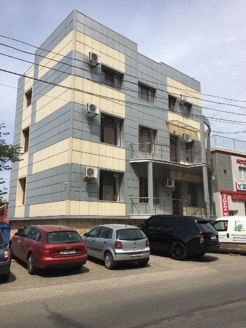 Commercial, 306 m², Tairova