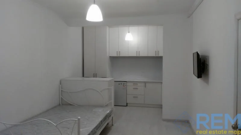 1-кімнатні, 27 м²