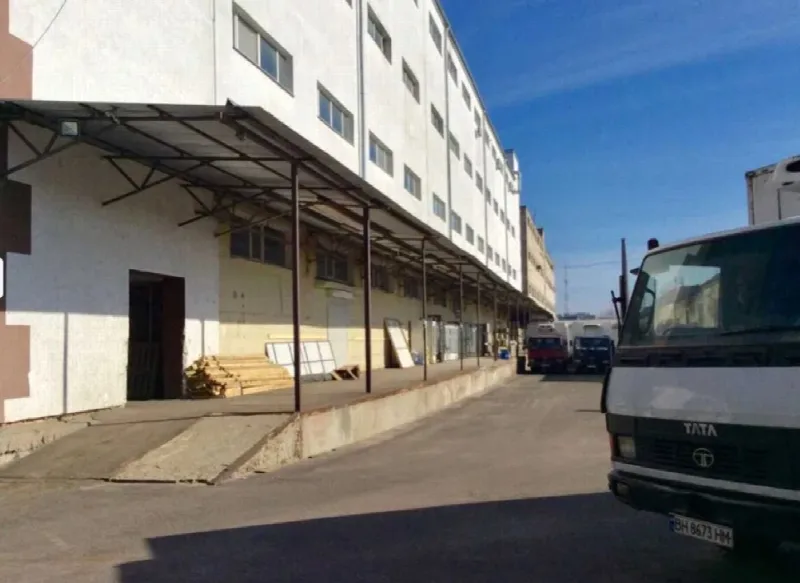 Коммерция, 3 500 м², Молдаванка