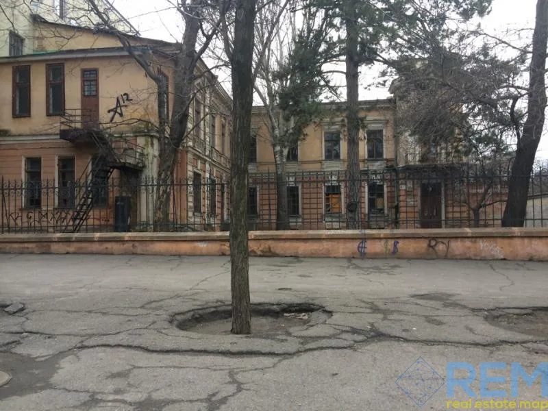 Ділянка, 1 200 м², Центр