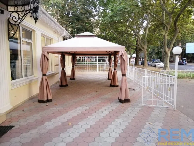 Commercial, 170 m², Cheremushky