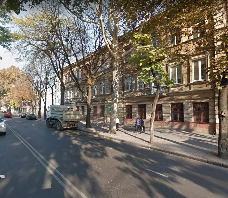 Коммерция, 115 м², Центр