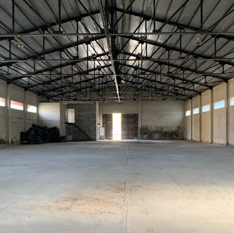 Commercial, 942 m², Lymanka
