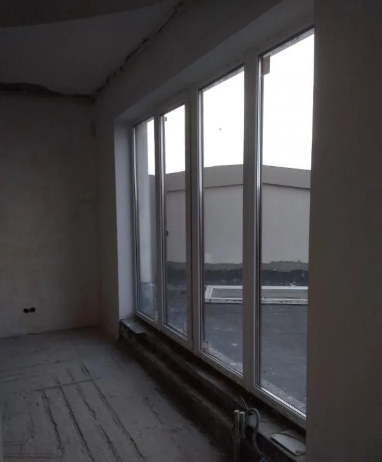 2-комнатная квартира, 78 м², Центр